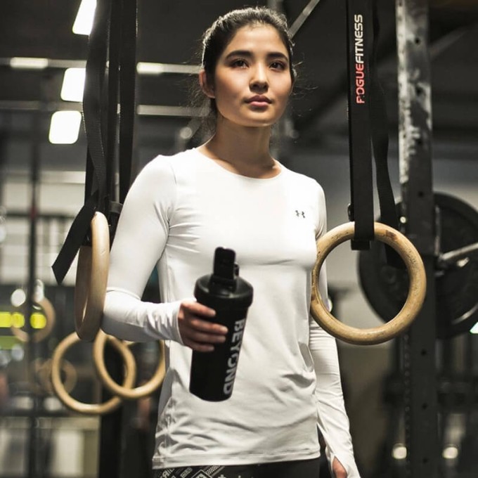 Beyond Creatine Monohydrate со вкусом "Смородина", 300 г